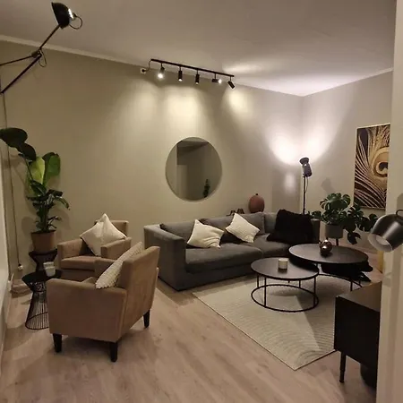 Modern With Stunning View Over Leilighet